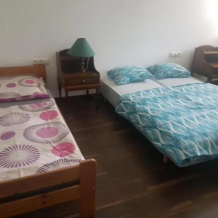 Apartament Cintorinska 11 *